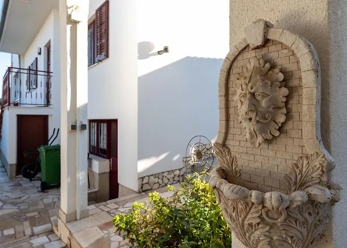 Dalero 3 By Interhome Trogir