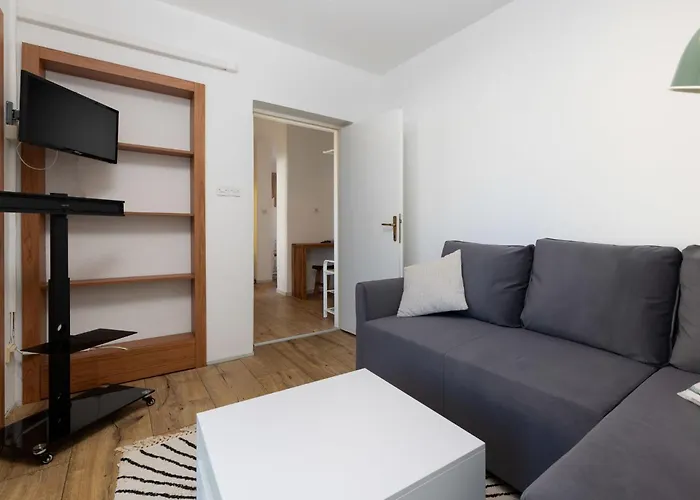 Daire Dalero 3 By Interhome Trogir