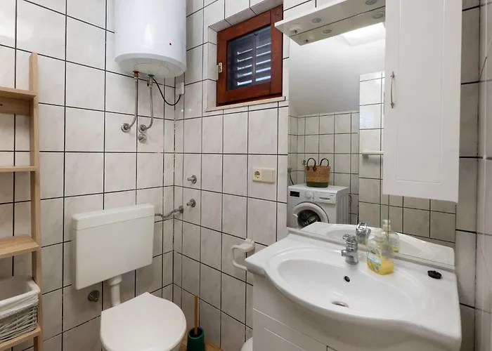 Appartement Dalero 3 By Interhome