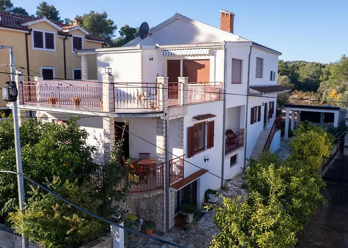 Dalero 3 By Interhome Daire Trogir